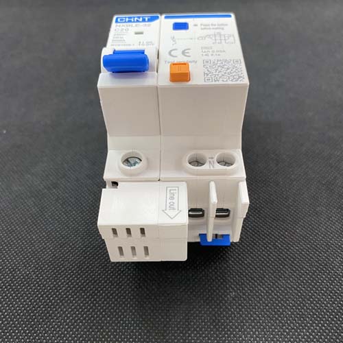 RCBO CHINT NXBLE-32 1P+N C20 30mA